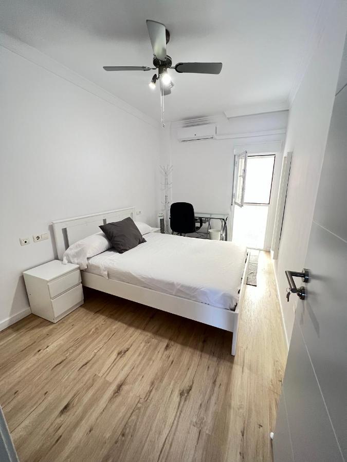 Apartament Cozy In City Centre