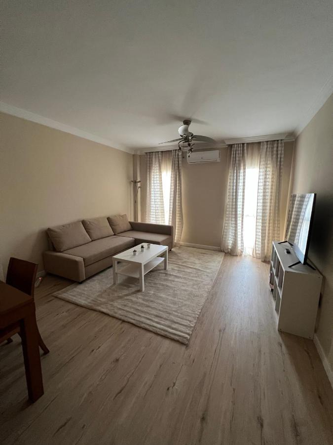 Cozy In City Centre Apartament